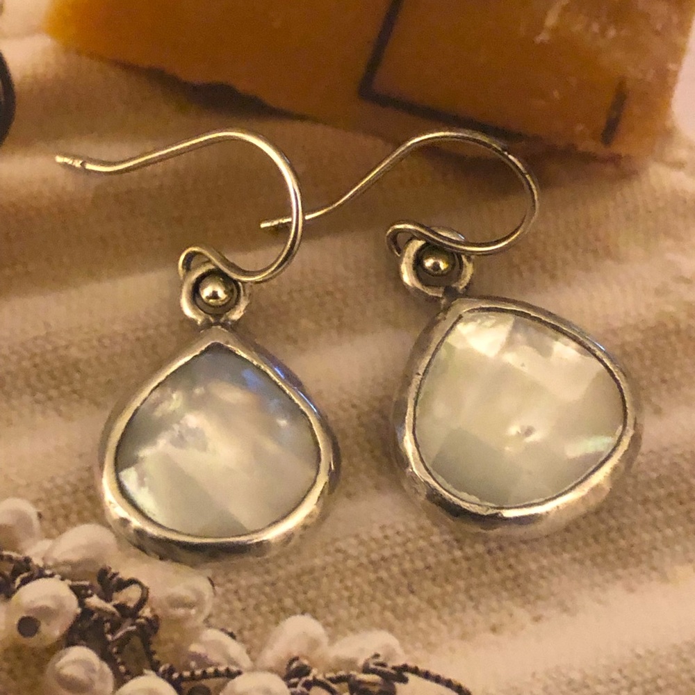 Silpada Sterling Silver Mother of Pearl Earrings.